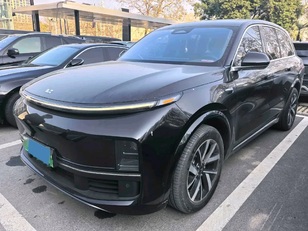 2023 Li L8 Range Extended 154HP REEV 40.9KWH,autocango,china used car exporter,china ev exporter,chinese used car exporter,chinese used ev exporter