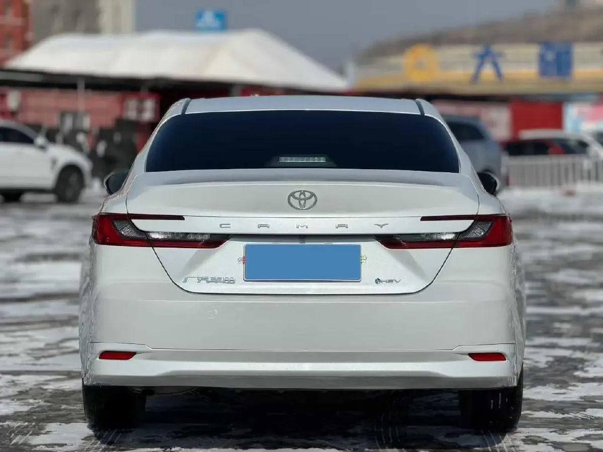 2024 Toyota Camry 2.0L 152HP L4 E-CVT Hybrid,autocango,china used car exporter,china ev exporter,chinese used car exporter,chinese used ev exporter
