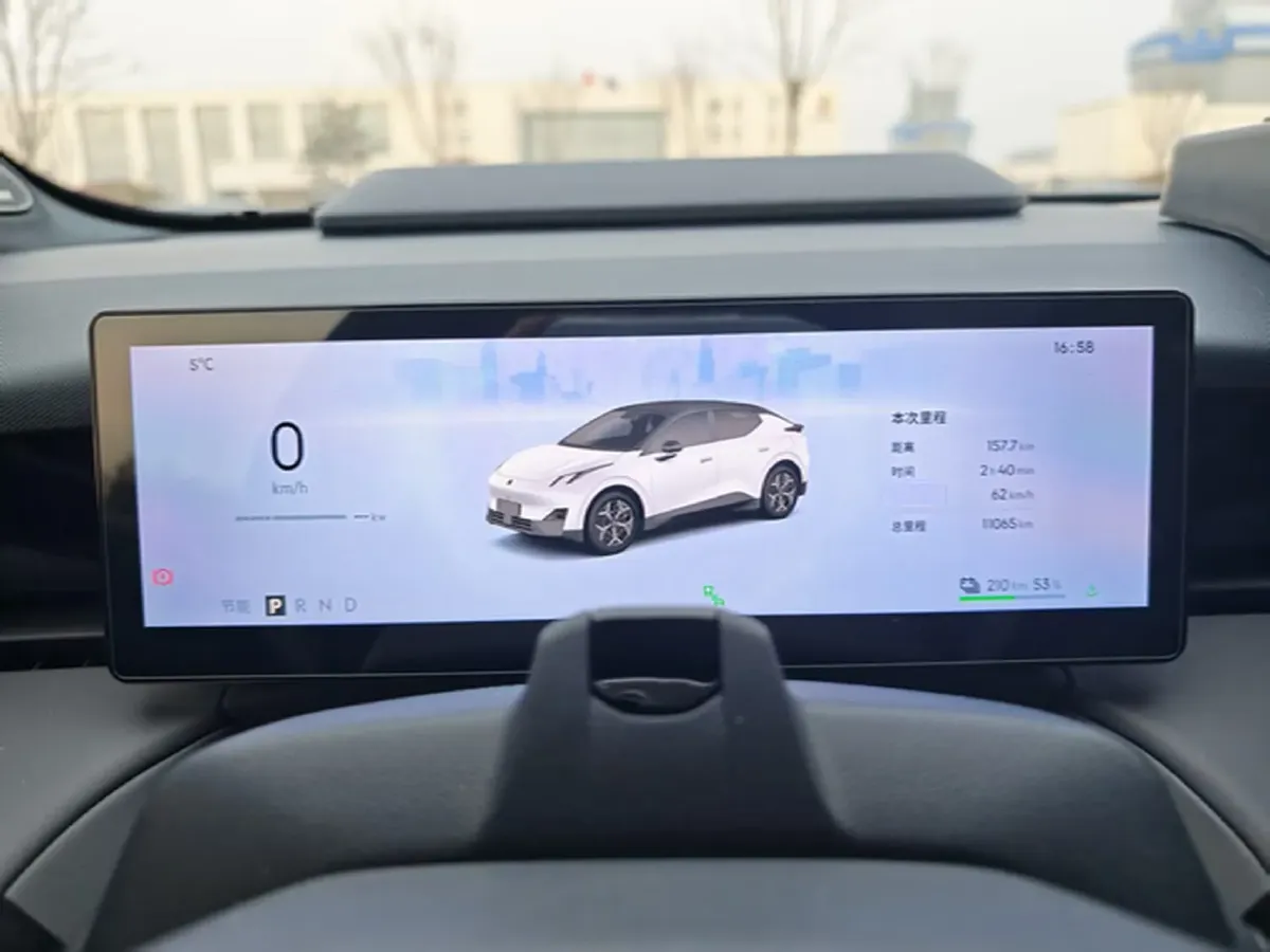 2025 Dongfeng Z9 2.0T 258HP L4 8AT,autocango,china used car exporter,china ev exporter,chinese used car exporter,chinese used ev exporter