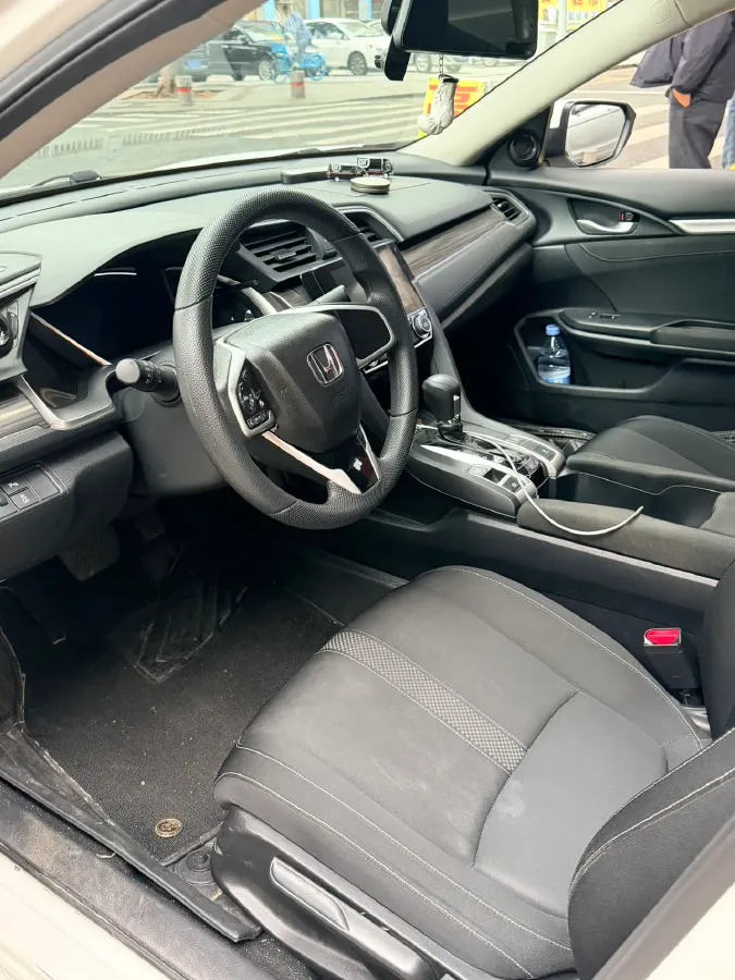 2019 Honda Civic 1.5T 177HP L4 CVT,autocango,china used car exporter,china ev exporter,chinese used car exporter,chinese used ev exporter