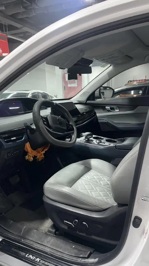 2022 Chevrolet Menlo BEV 61.1KWH,autocango,china used car exporter,china ev exporter,chinese used car exporter,chinese used ev exporter