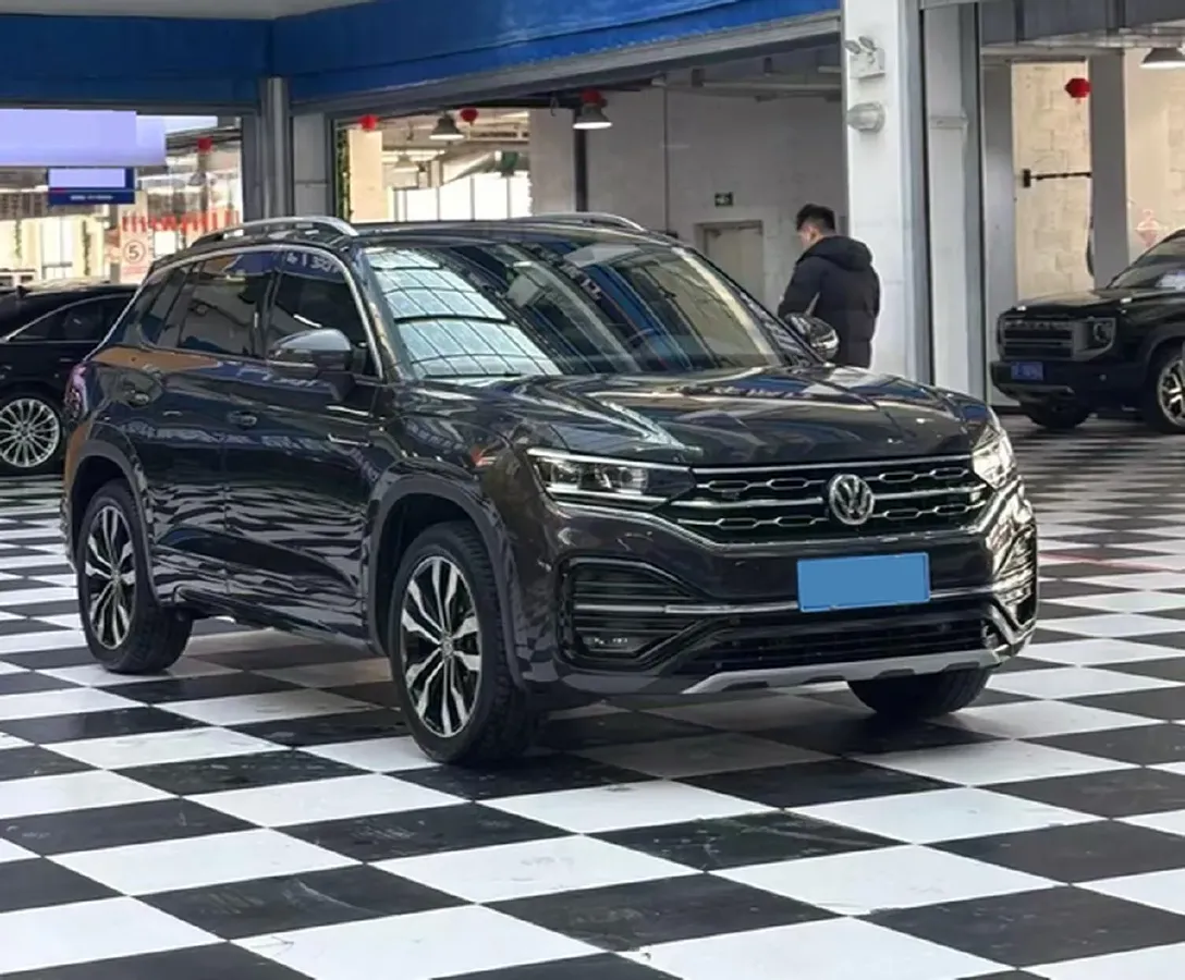2021 Volkswagen Tayron 2.0T 220HP L4 7DCT,autocango,china used car exporter,china ev exporter,chinese used car exporter,chinese used ev exporter