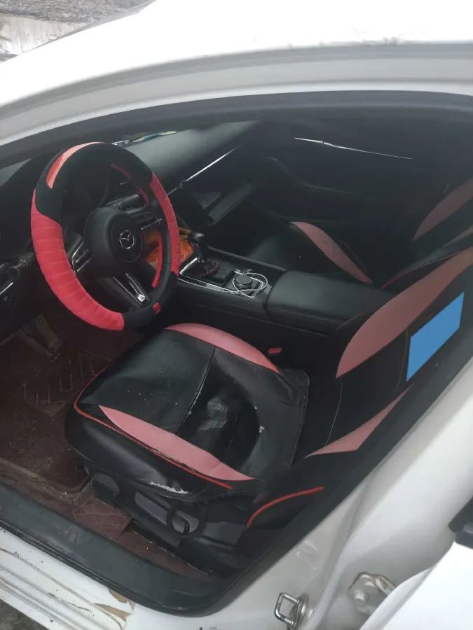 2021 Mazda 3 Axela 2.0L 158HP L4 6AT,autocango,china used car exporter,china ev exporter,chinese used car exporter,chinese used ev exporter