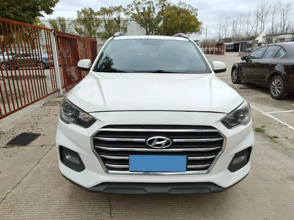 2018 Hyundai ix35 2.0L 160HP L4 6AT,autocango,china used car exporter,china ev exporter,chinese used car exporter,chinese used ev exporter