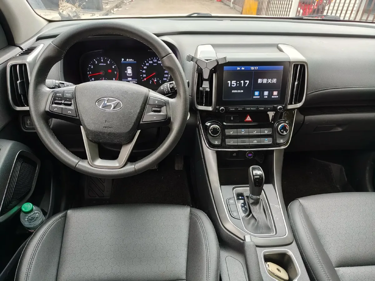 2018 Hyundai ix35 2.0L 160HP L4 6AT,autocango,china used car exporter,china ev exporter,chinese used car exporter,chinese used ev exporter