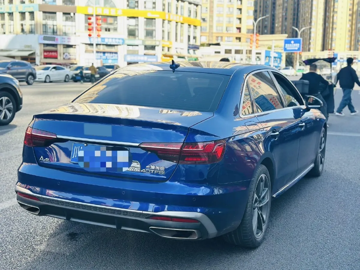 2020 Audi A4L 2.0T 190HP L4 7DCT,autocango,china used car exporter,china ev exporter,chinese used car exporter,chinese used ev exporter