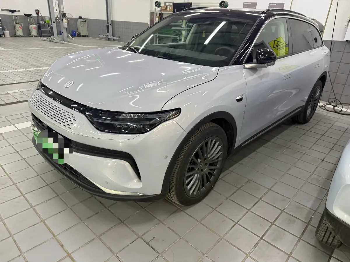 2023 Leapmotor C11 1.5L 95HP L4 REEV 43.74KWH,autocango,china used car exporter,china ev exporter,chinese used car exporter,chinese used ev exporter