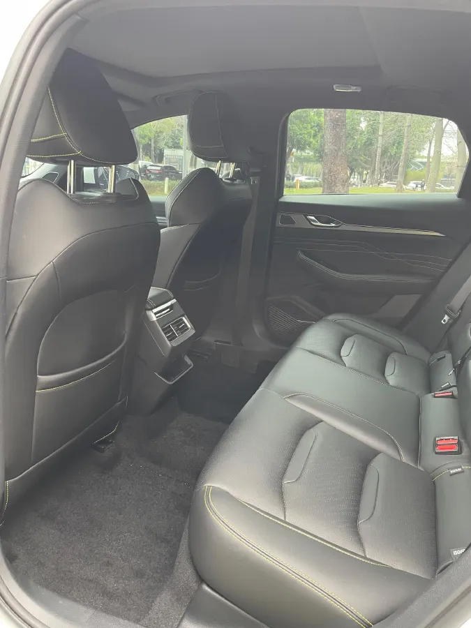 2023 Geely Preface 1.5T 181HP L4 7DCT,autocango,china used car exporter,china ev exporter,chinese used car exporter,chinese used ev exporter