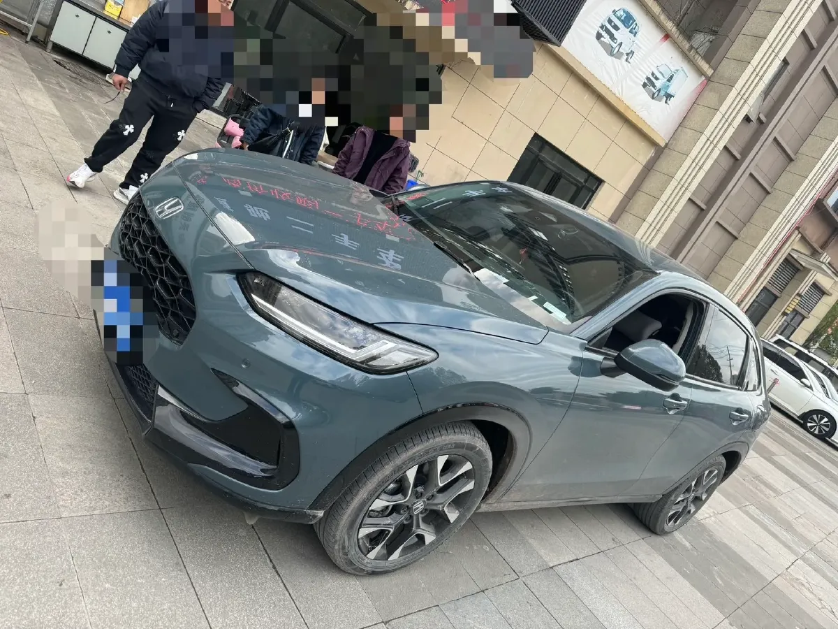 2022 Honda ZR-V 1.5T 182HP L4 CVT,autocango,china used car exporter,china ev exporter,chinese used car exporter,chinese used ev exporter