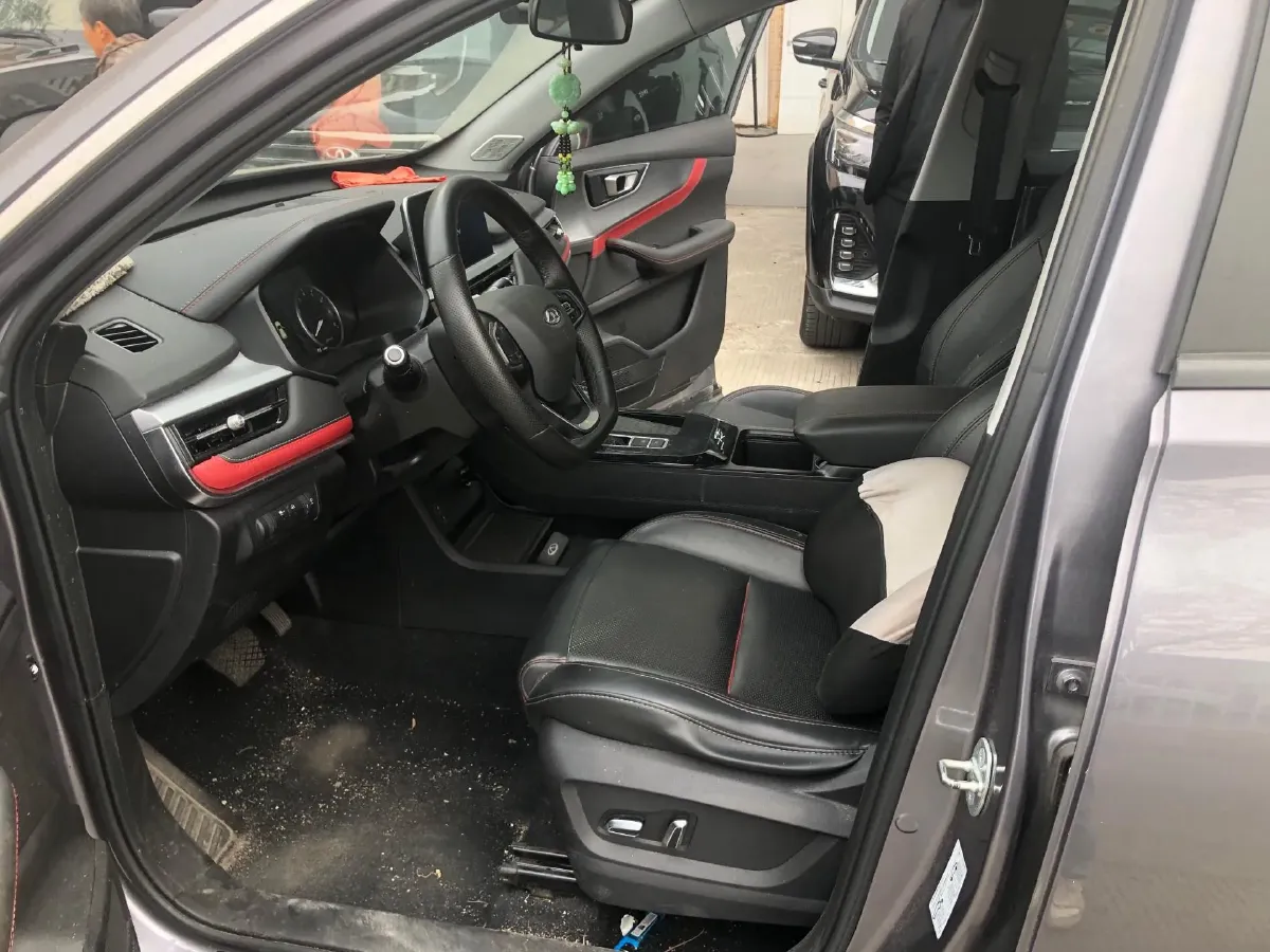 2022 Chery Tiggo 7 1.5T 156HP L4 CVT,autocango,china used car exporter,china ev exporter,chinese used car exporter,chinese used ev exporter