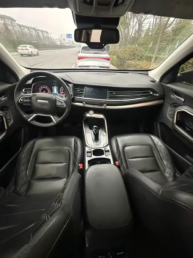 2021 Haval H6 1.5T 150HP L4 7DCT,autocango,china used car exporter,china ev exporter,chinese used car exporter,chinese used ev exporter
