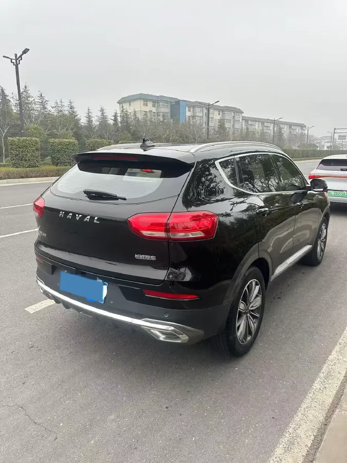 2021 Haval H6 1.5T 150HP L4 7DCT,autocango,china used car exporter,china ev exporter,chinese used car exporter,chinese used ev exporter