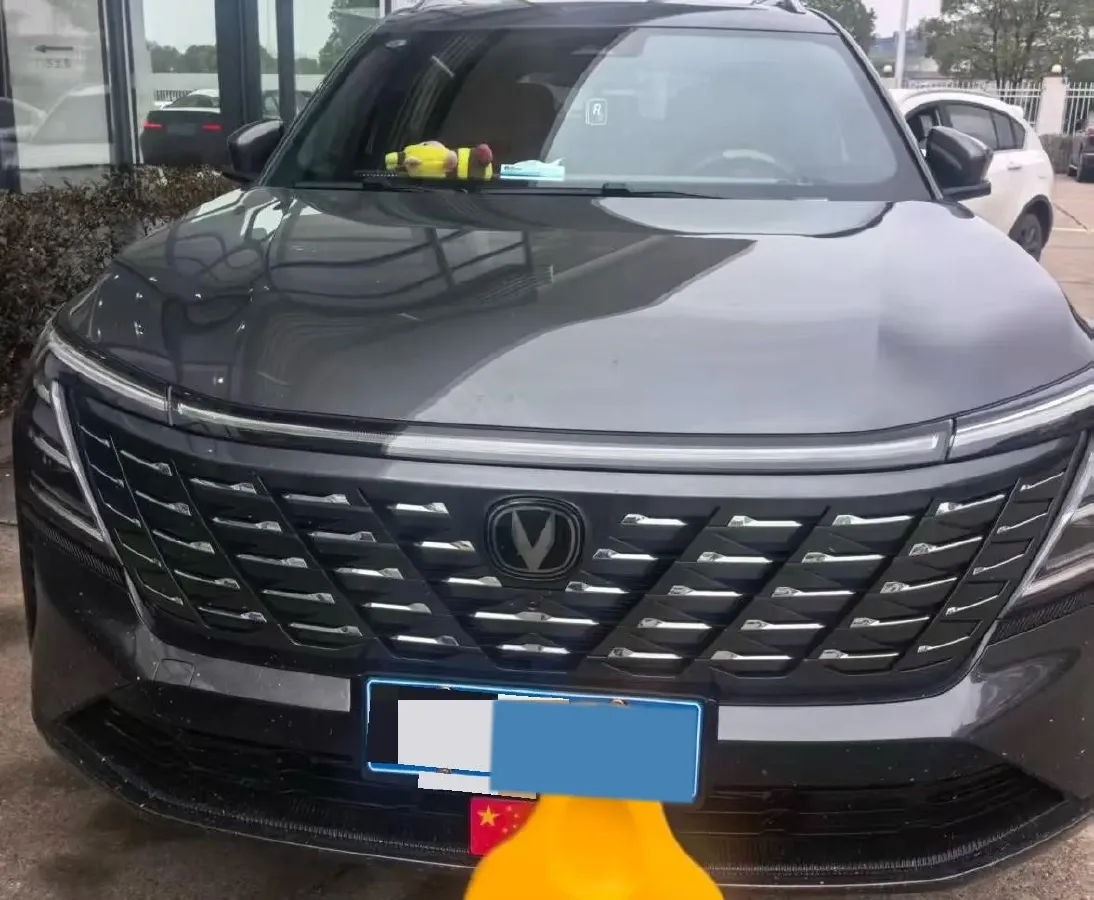 2025 ChangAn CS75 Plus 2.0T 233HP L4 8AT,autocango,china used car exporter,china ev exporter,chinese used car exporter,chinese used ev exporter