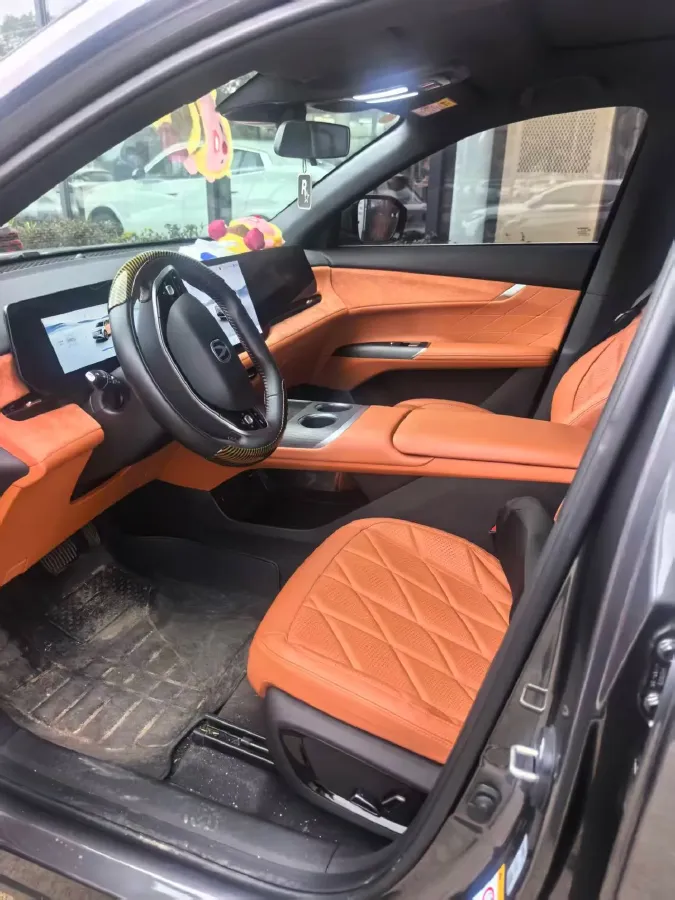 2025 ChangAn CS75 Plus 2.0T 233HP L4 8AT,autocango,china used car exporter,china ev exporter,chinese used car exporter,chinese used ev exporter