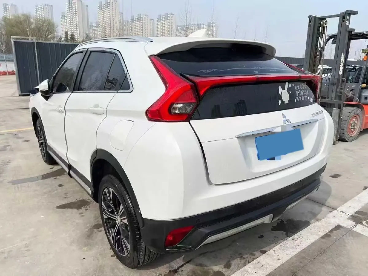 2019 Mitsubishi Eclipse Cross 1.5T 170HP L4 CVT,autocango,china used car exporter,china ev exporter,chinese used car exporter,chinese used ev exporter