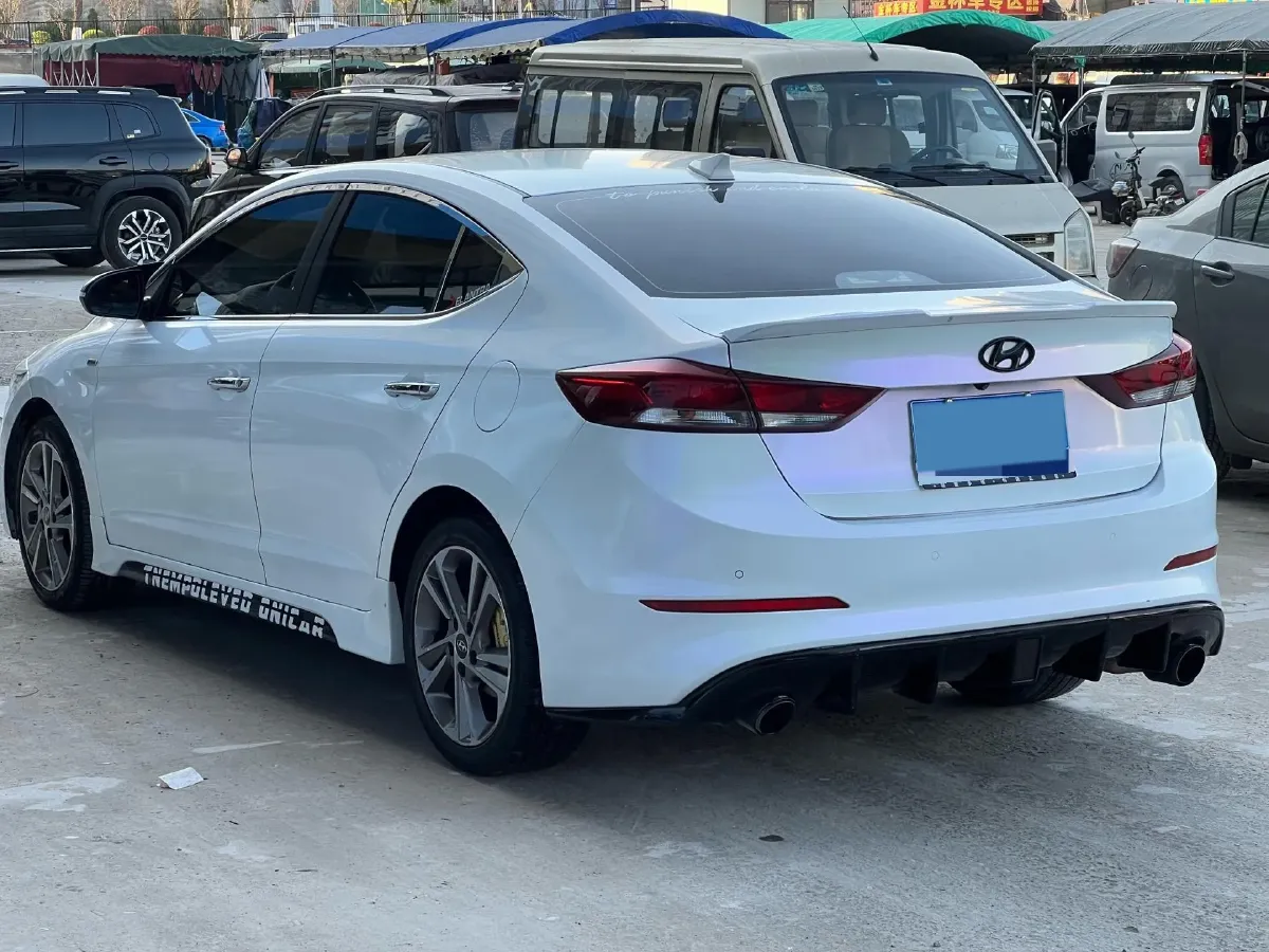 2018 Bestune X80 2.0L 147HP L4 6MT,autocango,china used car exporter,china ev exporter,chinese used car exporter,chinese used ev exporter