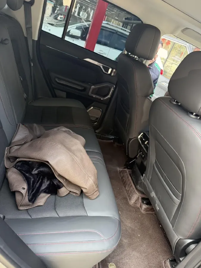 2023 Jetour Traveller 2.0T 254HP L4 8AT,autocango,china used car exporter,china ev exporter,chinese used car exporter,chinese used ev exporter