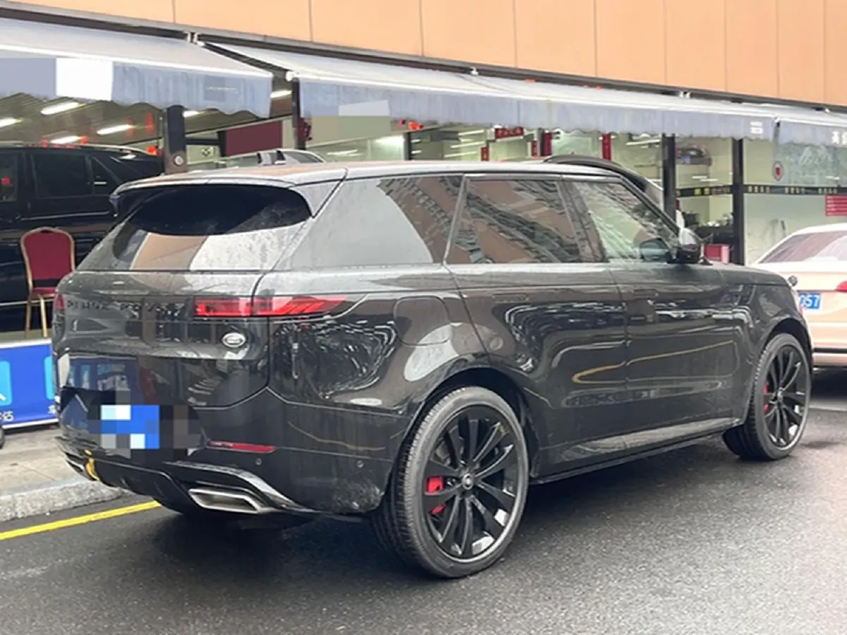 2025 Land Rover Range Rover Sport 3.0T 400HP L6 8AT,autocango,china used car exporter,china ev exporter,chinese used car exporter,chinese used ev exporter