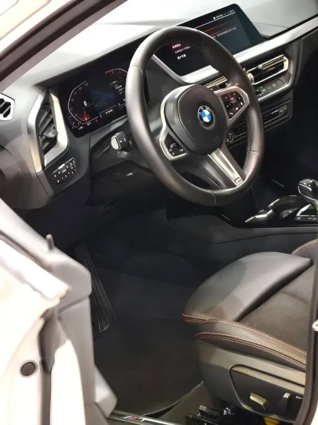 2021 BMW 2 Series 2.0T 192HP L4 7DCT,autocango,china used car exporter,china ev exporter,chinese used car exporter,chinese used ev exporter