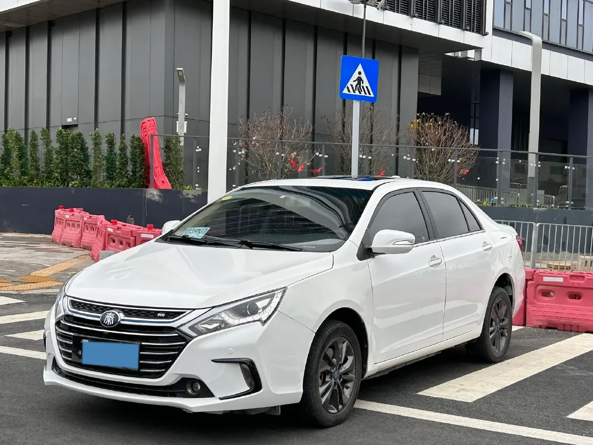 2018 BYD Qin 1.5T 154HP L4 6DCT PHEV 15.2KWH,autocango,china used car exporter,china ev exporter,chinese used car exporter,chinese used ev exporter