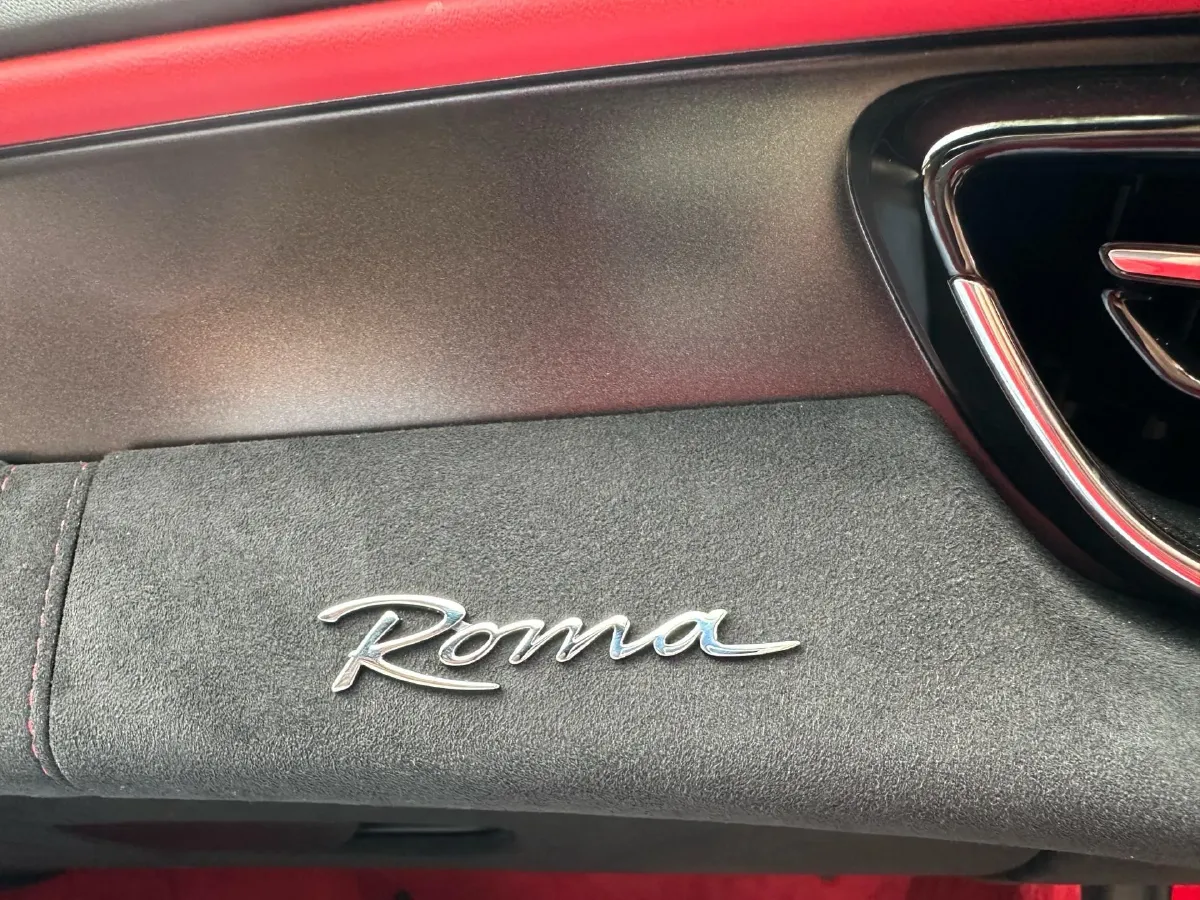 2020 Ferrari Roma 3.9T 620HP V8 8DCT,autocango,china used car exporter,china ev exporter,chinese used car exporter,chinese used ev exporter