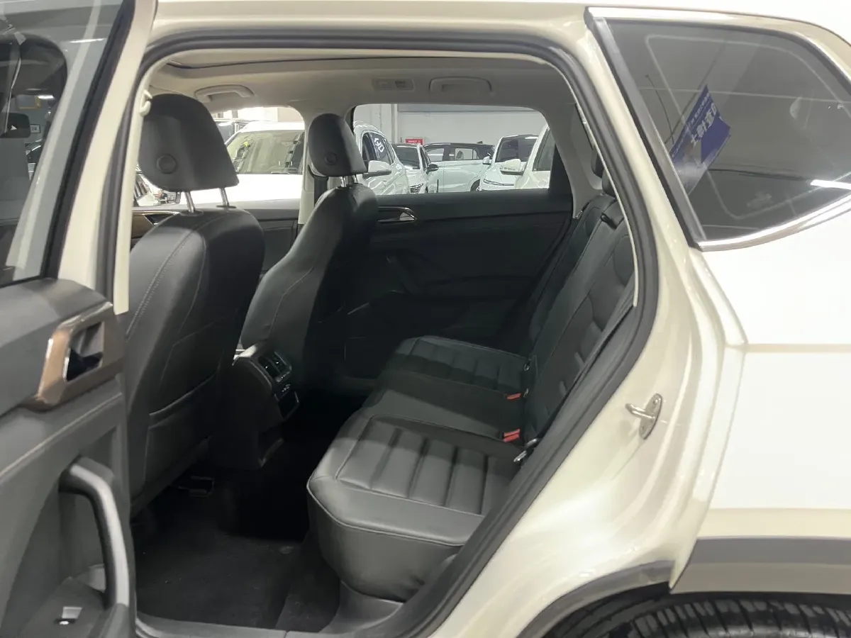 2021 Volkswagen Tharu 1.4T 150HP L4 7DCT,autocango,china used car exporter,china ev exporter,chinese used car exporter,chinese used ev exporter