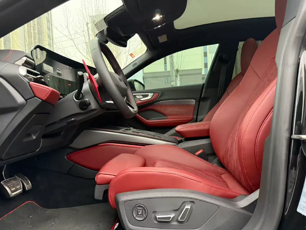 2026 Audi A5L Sportback 2.0T 204HP L4 7DCT,autocango,china used car exporter,china ev exporter,chinese used car exporter,chinese used ev exporter