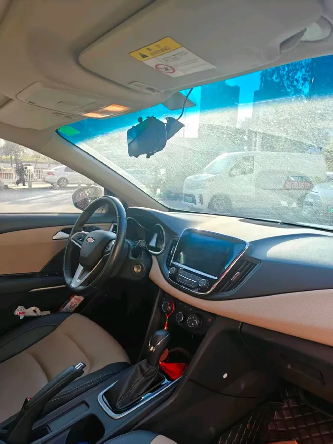 2022 Chevrolet Monza 1.5L 113HP L4 6AT,autocango,china used car exporter,china ev exporter,chinese used car exporter,chinese used ev exporter