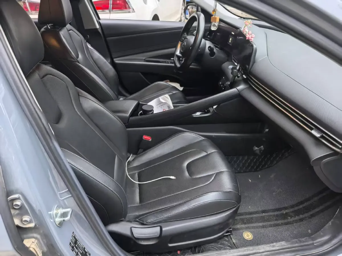 2021 Hyundai Elantra 1.5L 115HP L4 CVT,autocango,china used car exporter,china ev exporter,chinese used car exporter,chinese used ev exporter