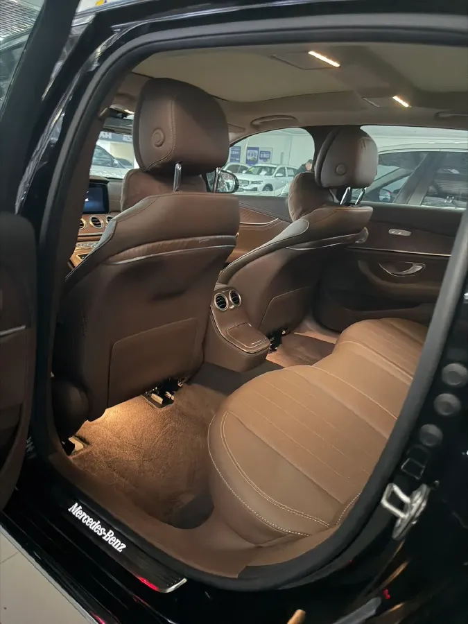 2023 Mercedes-Benz E Class 2.0T 258HP L4 9AT,autocango,china used car exporter,china ev exporter,chinese used car exporter,chinese used ev exporter