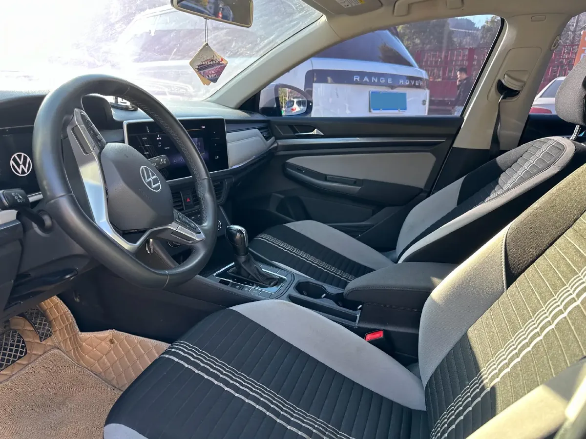 2023 Volkswagen Bora 1.5L 113HP L4 6AT,autocango,china used car exporter,china ev exporter,chinese used car exporter,chinese used ev exporter