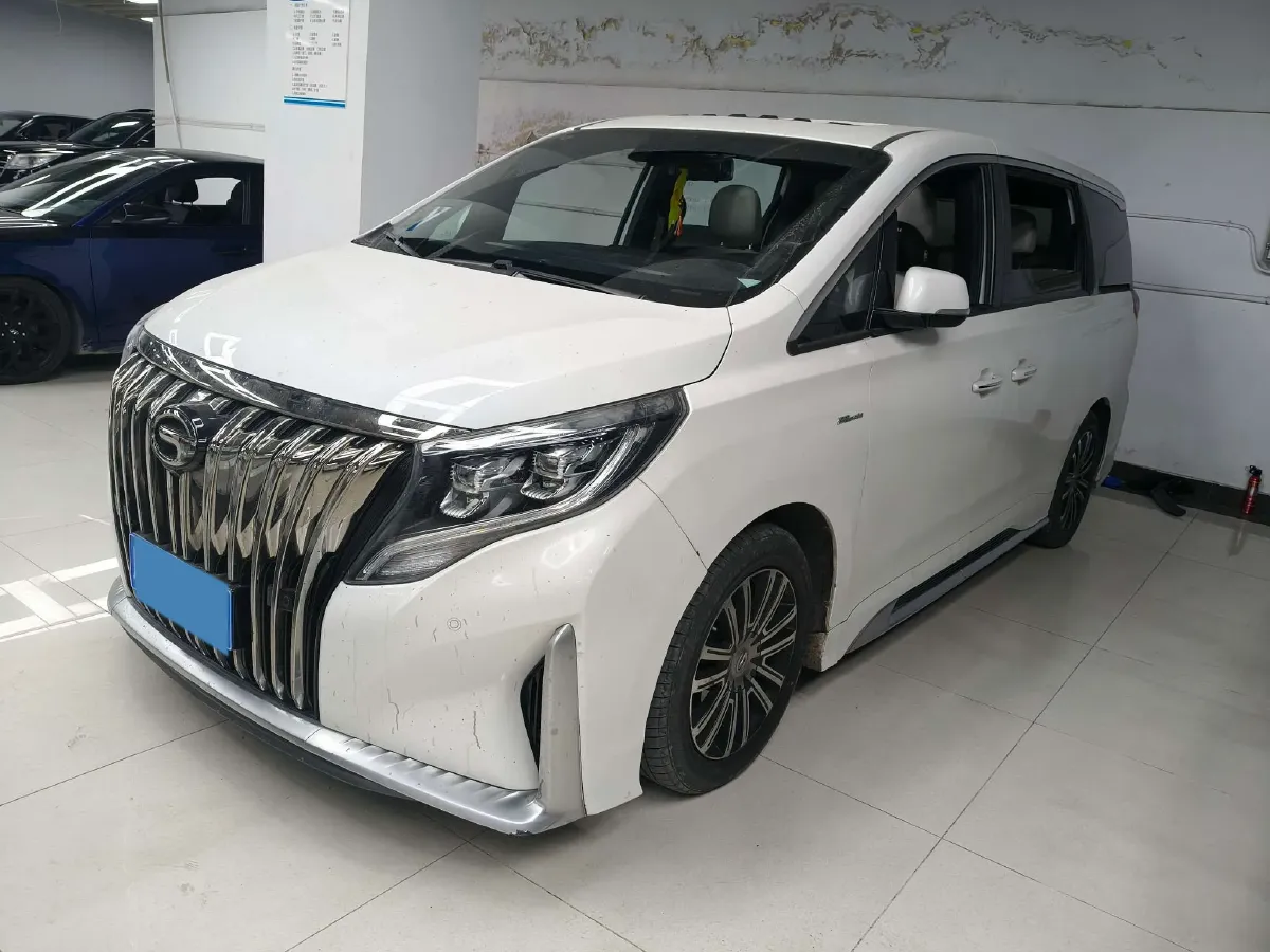 2021 GAC Trumpchi M8 2.0T 252HP L4 8AT,autocango,china used car exporter,china ev exporter,chinese used car exporter,chinese used ev exporter
