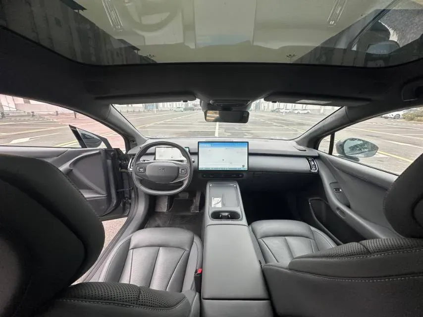 2024 Xpeng P7+ BEV 60.7KWH,autocango,china used car exporter,china ev exporter,chinese used car exporter,chinese used ev exporter