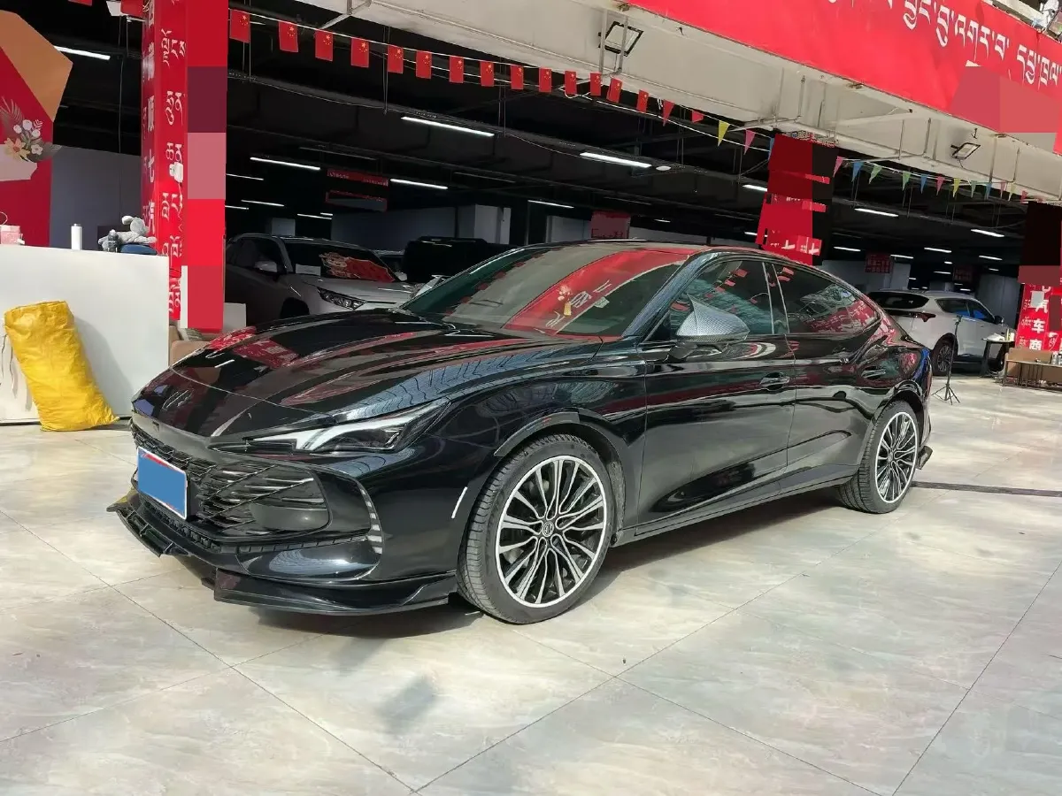 2023 MG 7 2.0T 261HP L4 9AT,autocango,china used car exporter,china ev exporter,chinese used car exporter,chinese used ev exporter