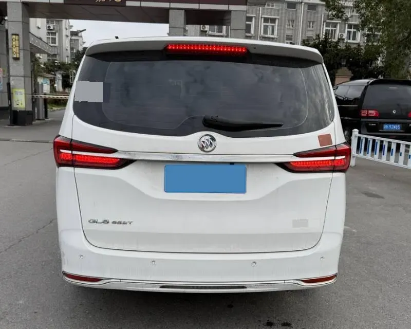 2021 Buick GL8 2.0T 237HP L4 9AT,autocango,china used car exporter,china ev exporter,chinese used car exporter,chinese used ev exporter