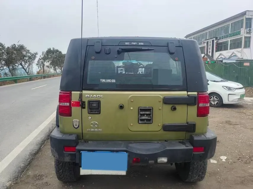 2016 Beijing BJ40 2.0T 204HP L4 5MT,autocango,china used car exporter,china ev exporter,chinese used car exporter,chinese used ev exporter