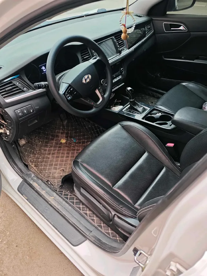 2017 Hyundai Mistra 1.6T 175HP L4 7DCT,autocango,china used car exporter,china ev exporter,chinese used car exporter,chinese used ev exporter