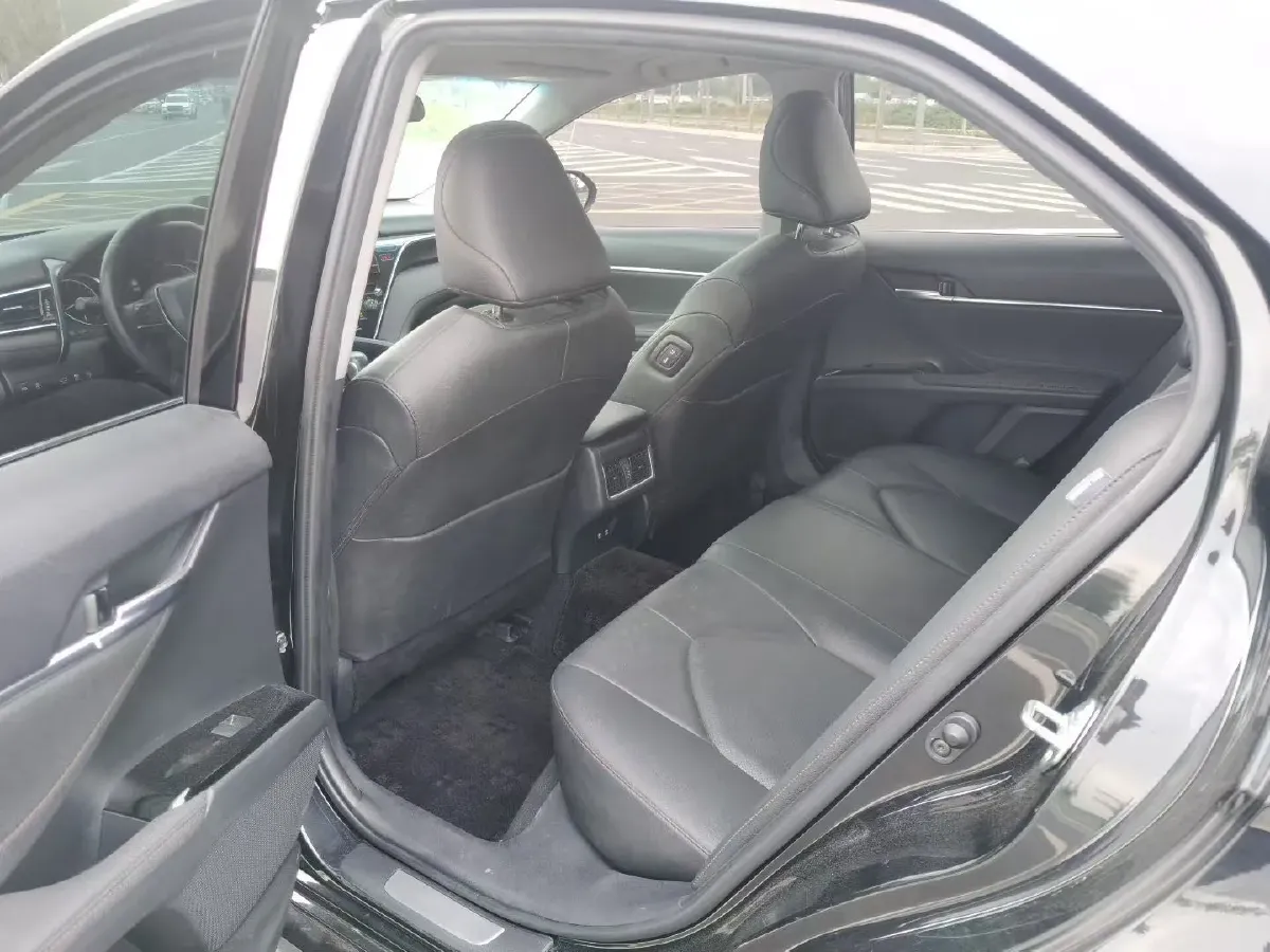 2021 Toyota Camry 2.0L 178HP L4 CVT,autocango,china used car exporter,china ev exporter,chinese used car exporter,chinese used ev exporter