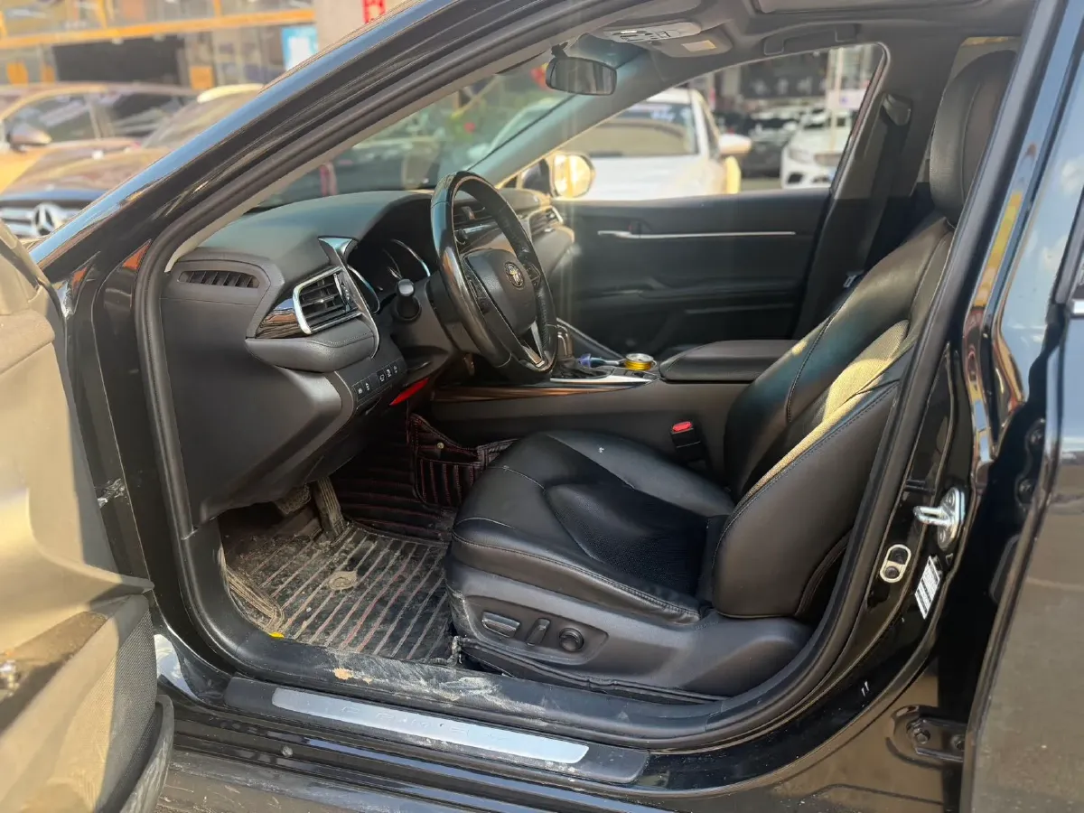 2019 Toyota Camry 2.0L 178HP L4 CVT,autocango,china used car exporter,china ev exporter,chinese used car exporter,chinese used ev exporter