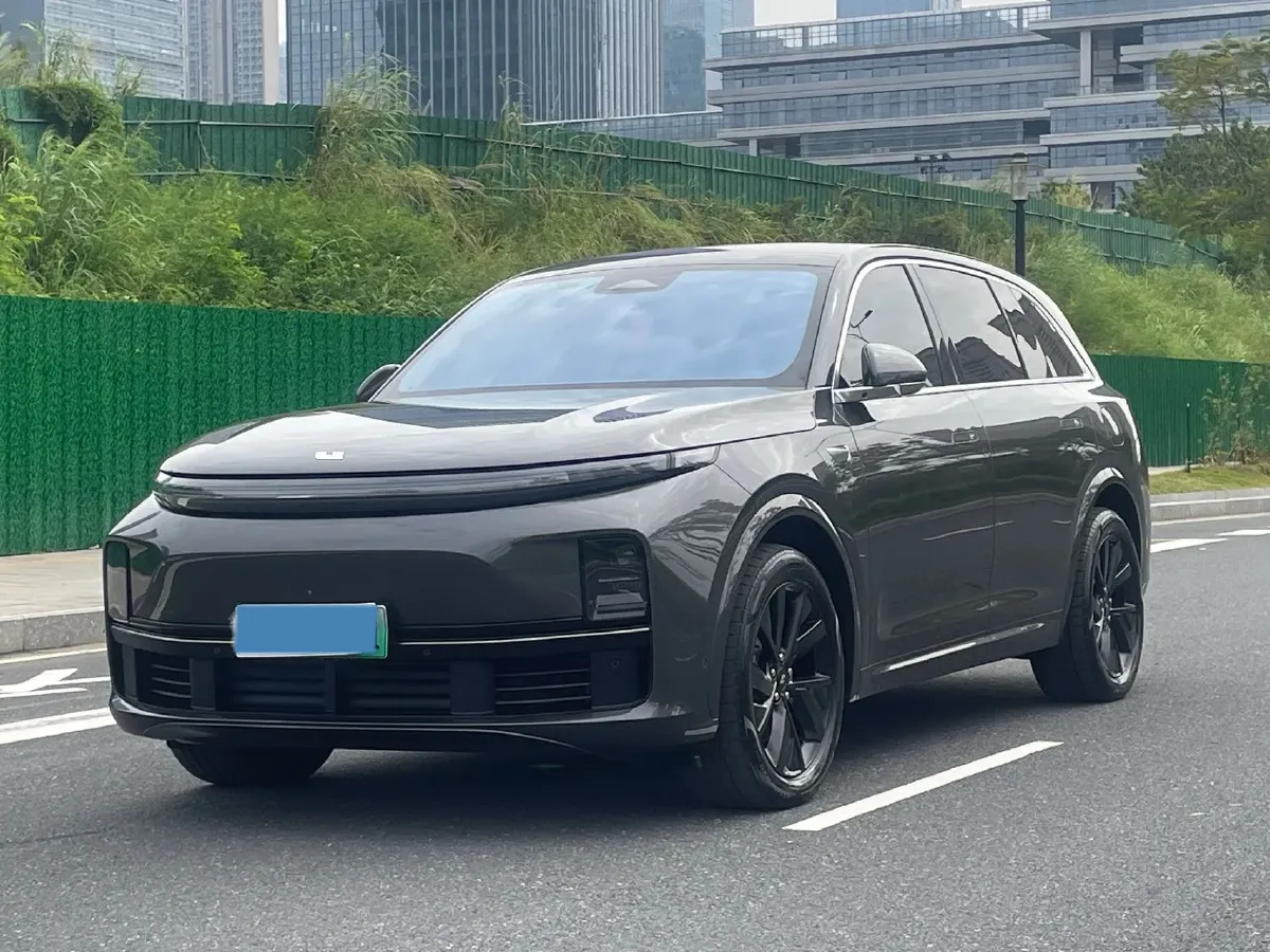 2023 Li L7 Range Extended 154HP REEV 40.9KWH,autocango,china used car exporter,china ev exporter,chinese used car exporter,chinese used ev exporter