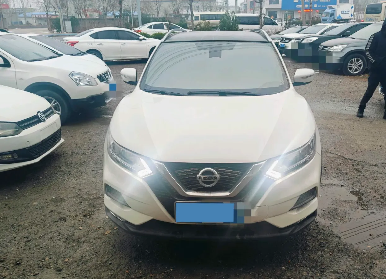 2022 Nissan Qashqai 2.0L 151HP L4 CVT,autocango,china used car exporter,china ev exporter,chinese used car exporter,chinese used ev exporter