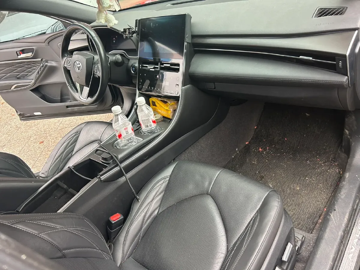 2023 Toyota Avalon 2.5L 207HP L4 8AT,autocango,china used car exporter,china ev exporter,chinese used car exporter,chinese used ev exporter