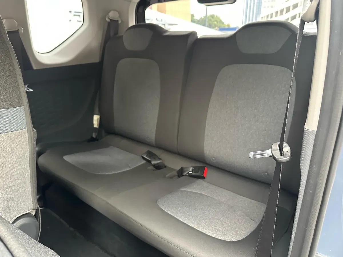 2022 WuLing HongGuang MINI EV BEV 9KWH,autocango,china used car exporter,china ev exporter,chinese used car exporter,chinese used ev exporter