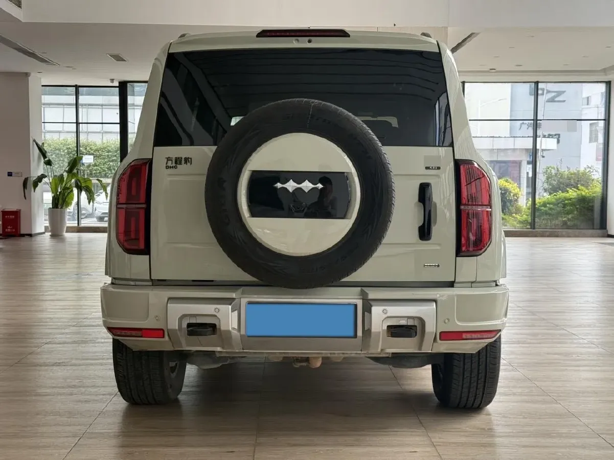 2025 FangChengBao Bao 5 1.5T 194HP L4 E-CVT PHEV 31.8KWH,autocango,china used car exporter,china ev exporter,chinese used car exporter,chinese used ev exporter