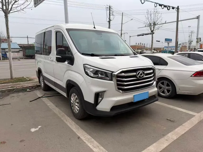 2022 JMC YuHu 9 2.0T 220HP L4 6MT,autocango,china used car exporter,china ev exporter,chinese used car exporter,chinese used ev exporter