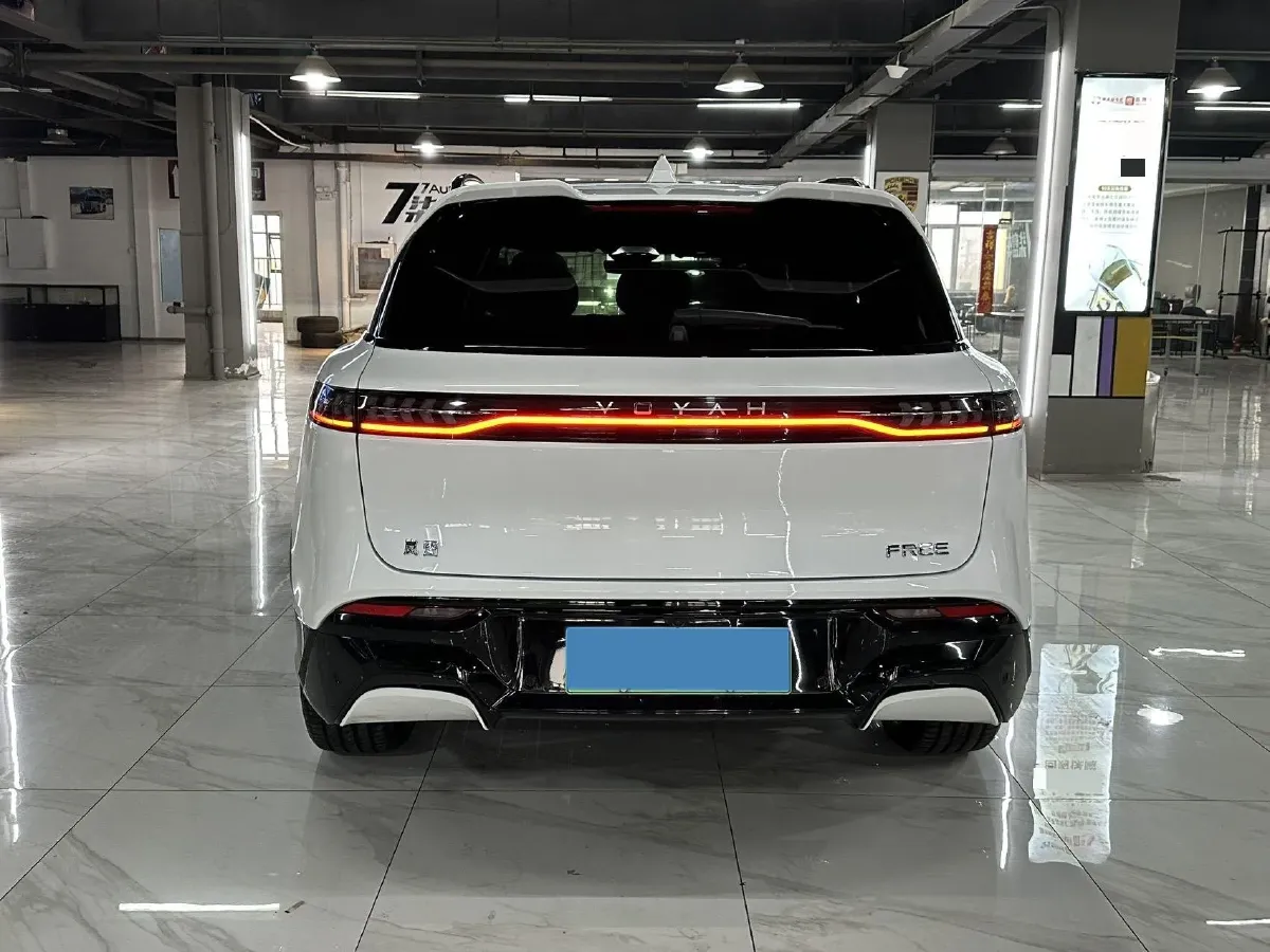 2025 Voyah FREE 1.5T 150HP L4 REEV 43KWH,autocango,china used car exporter,china ev exporter,chinese used car exporter,chinese used ev exporter