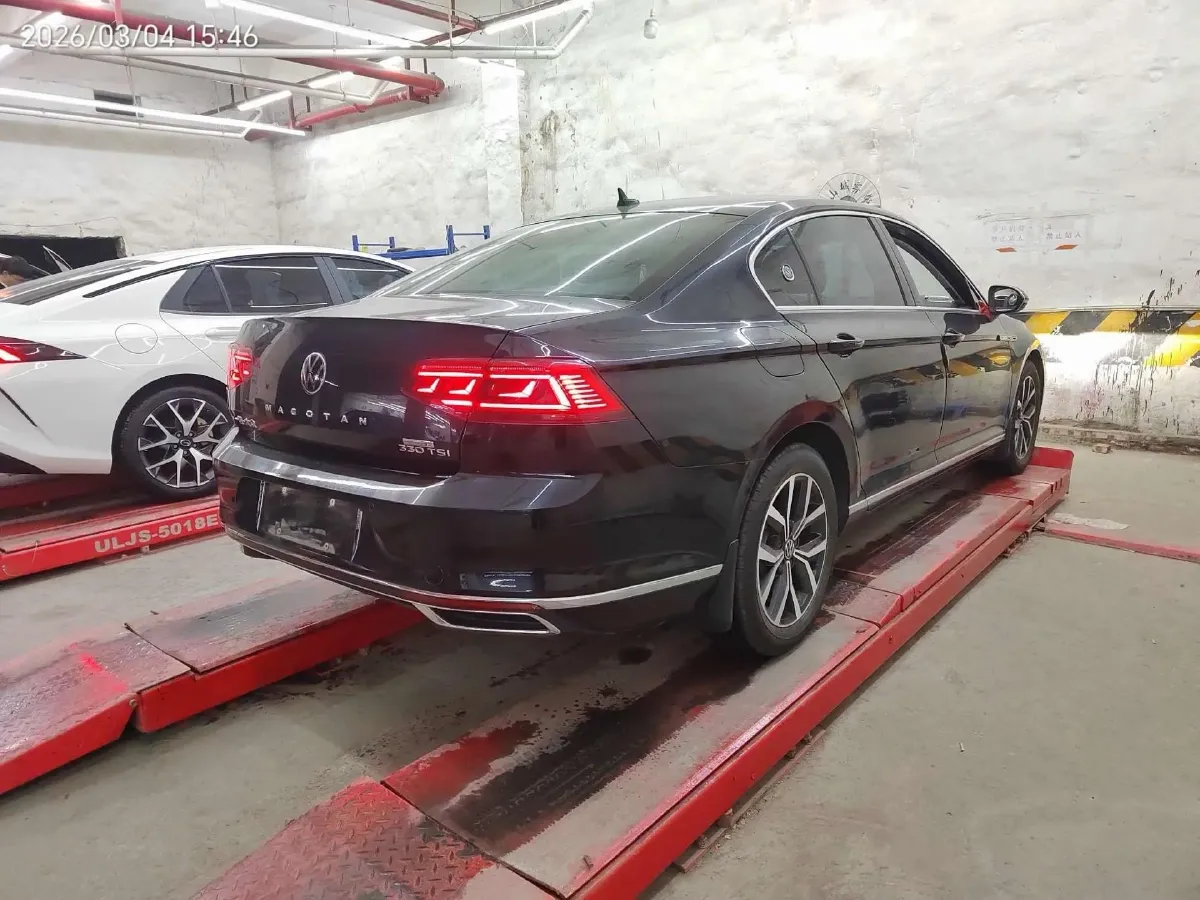 2020 Volkswagen Magotan 2.0T 186HP L4 7DCT,autocango,china used car exporter,china ev exporter,chinese used car exporter,chinese used ev exporter