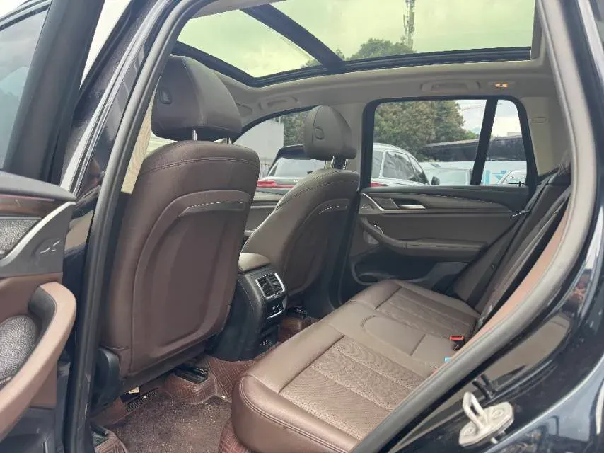 2023 BMW X3 2.0T 245HP L4 8AT,autocango,china used car exporter,china ev exporter,chinese used car exporter,chinese used ev exporter