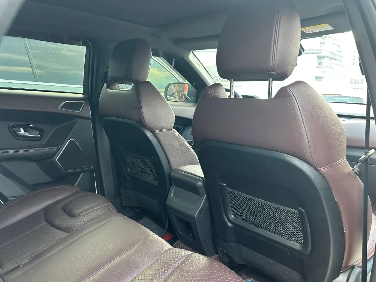 2016 Landwind X7 2.0T 190HP L4 8AT,autocango,china used car exporter,china ev exporter,chinese used car exporter,chinese used ev exporter