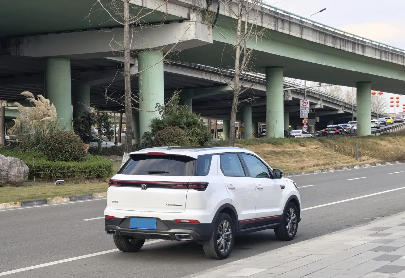 2021 ChangAn CS55 Plus 1.5T 180HP L4 7DCT,autocango,china used car exporter,china ev exporter,chinese used car exporter,chinese used ev exporter
